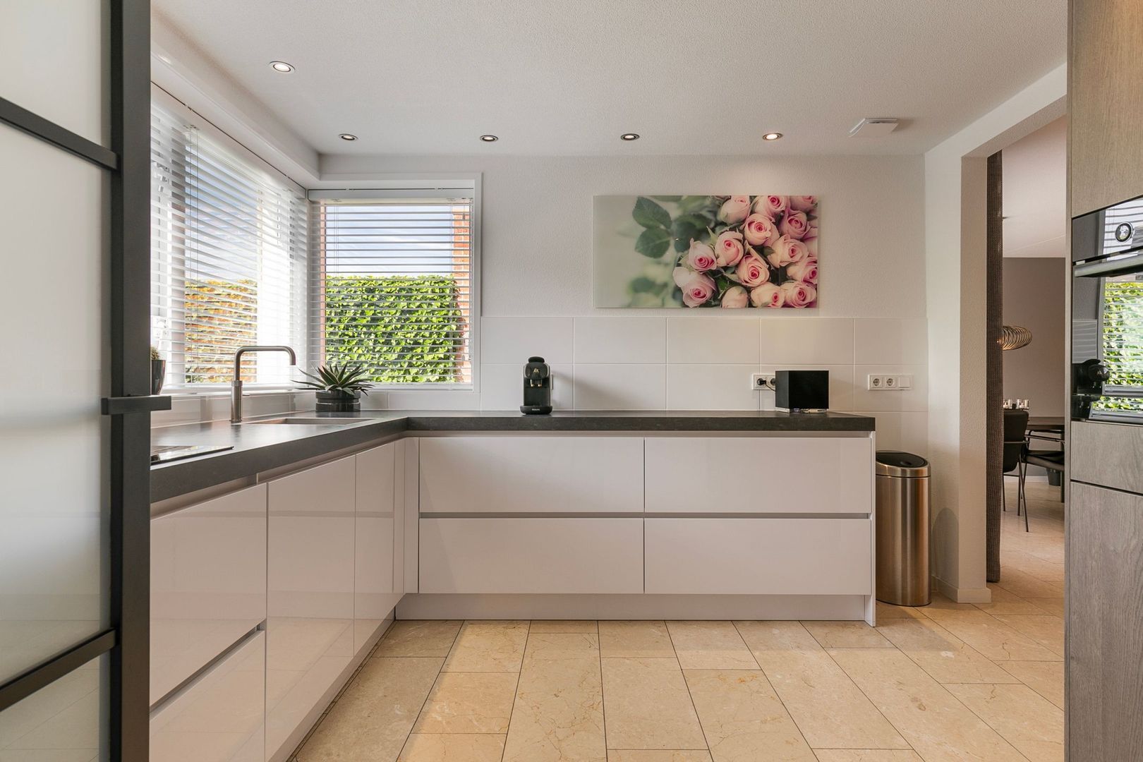 John Lennonlaan 48, Goes foto-12