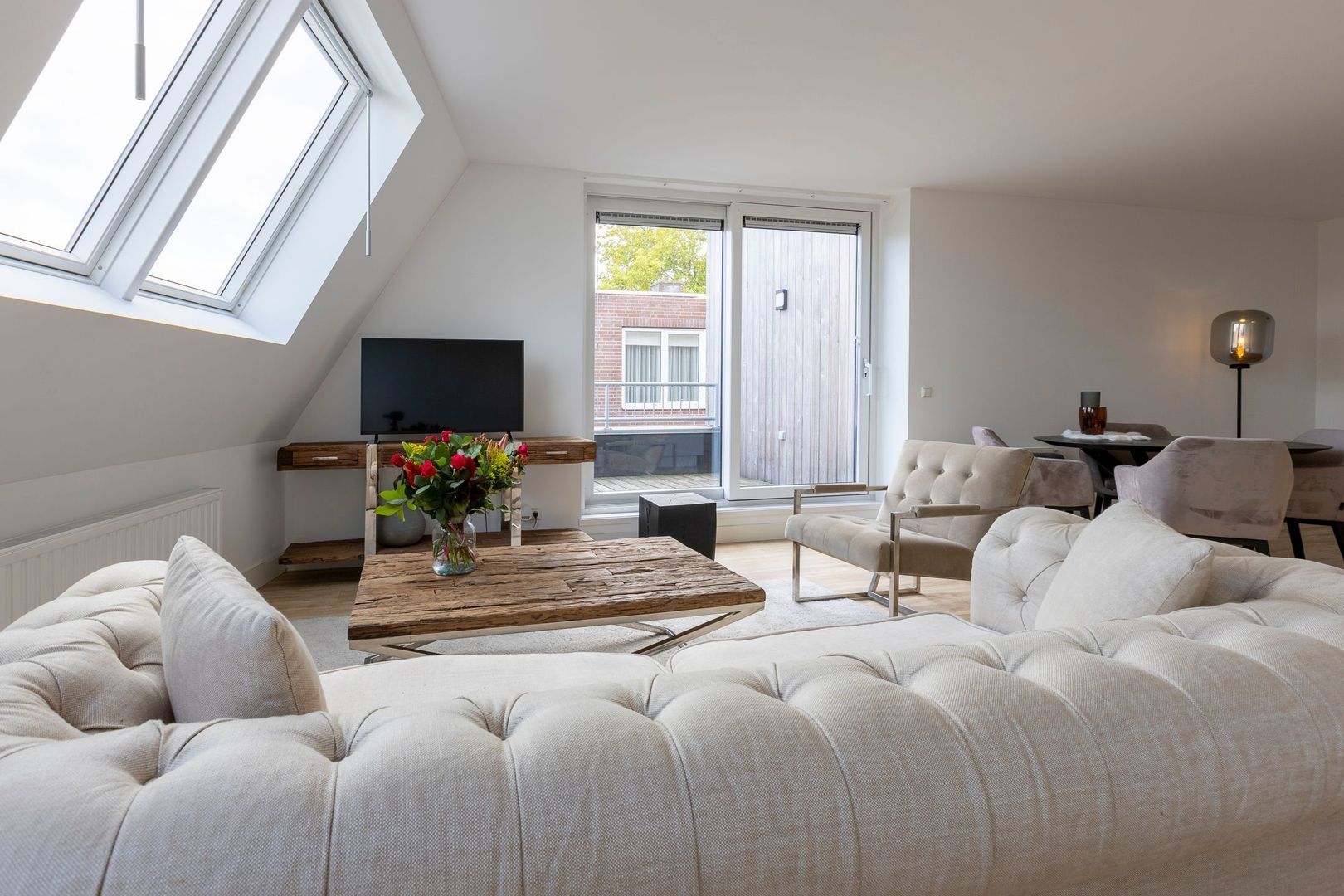 Dam 1 B 07, Goes foto-7