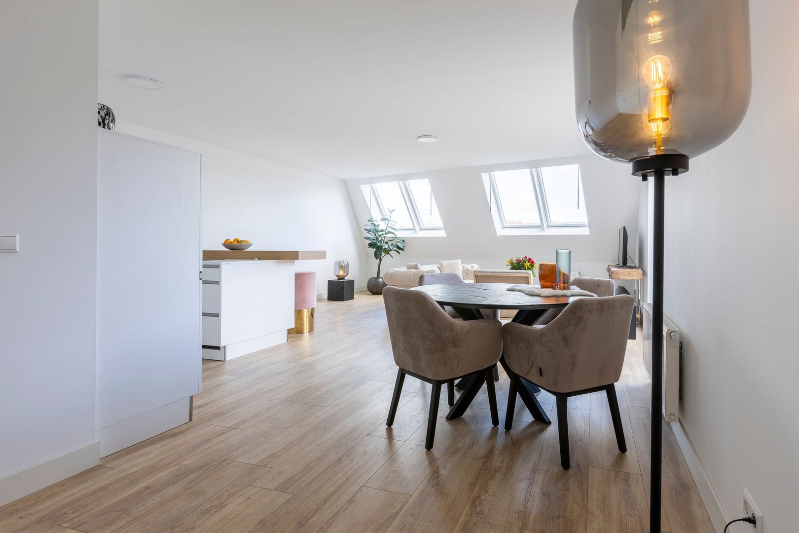 Dam 1 B 07, Goes foto-2