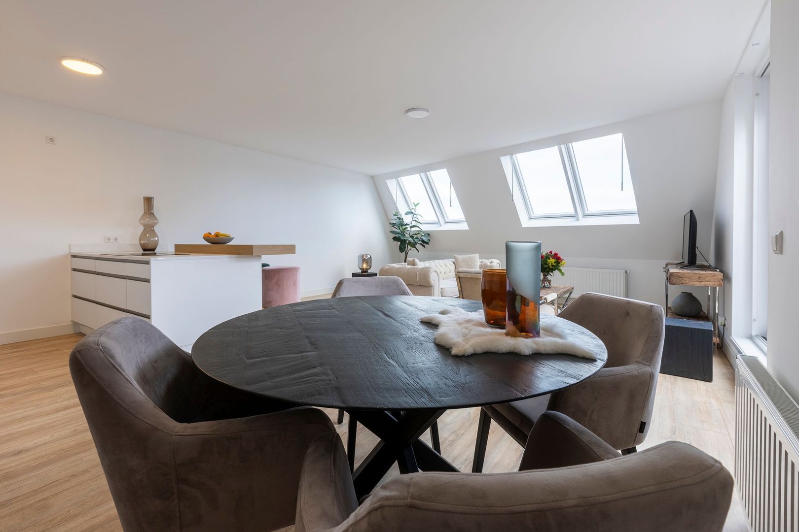 Dam 1 B 07, Goes foto-10