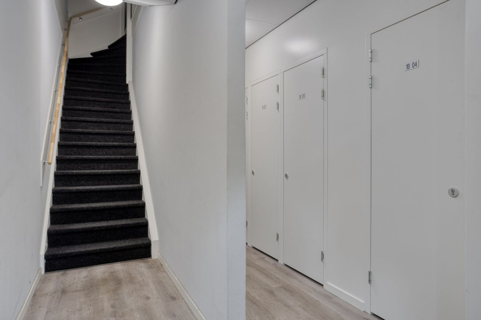 Dam 1 B 07, Goes foto-3