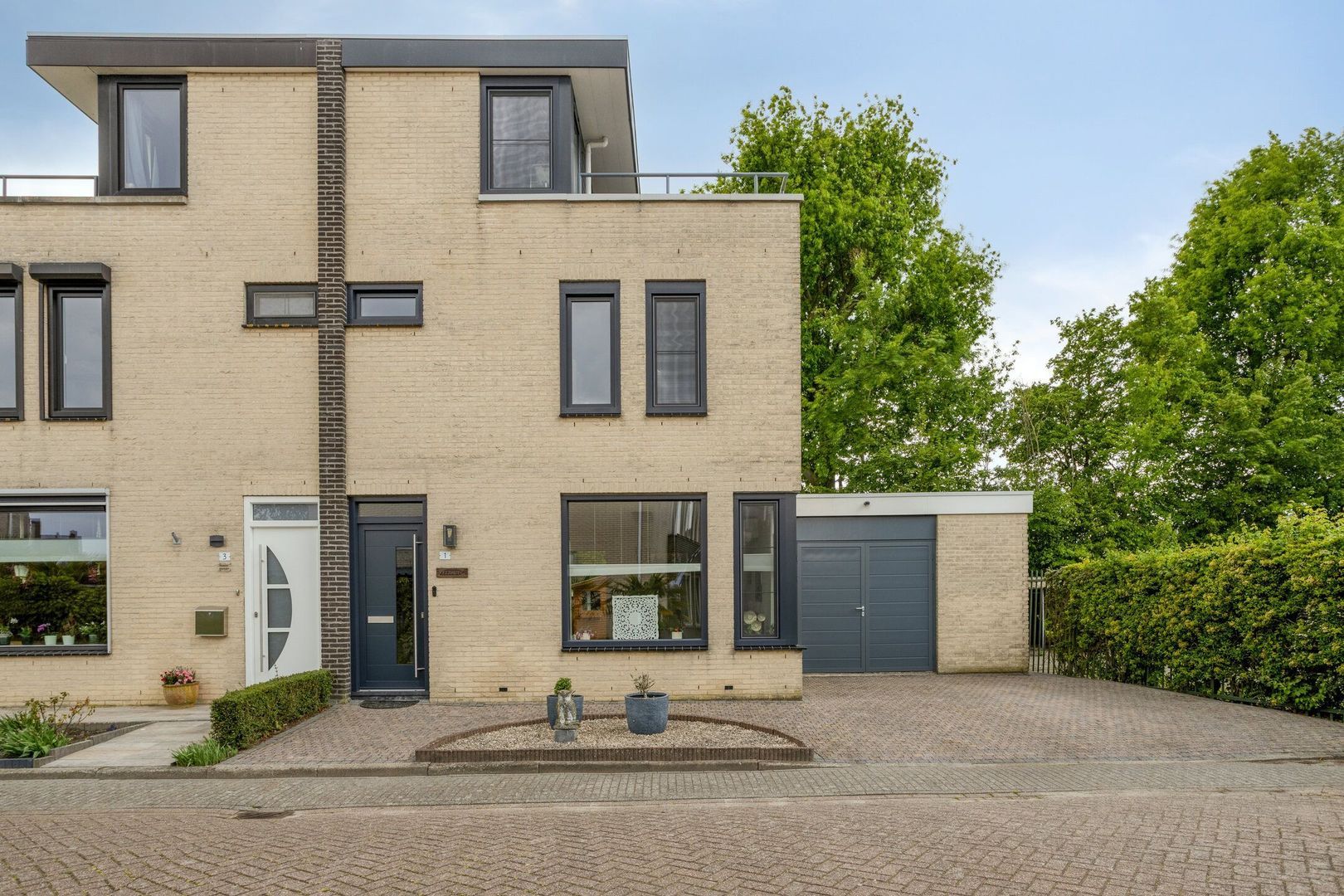 Olmenstraat 1, Goes foto-0