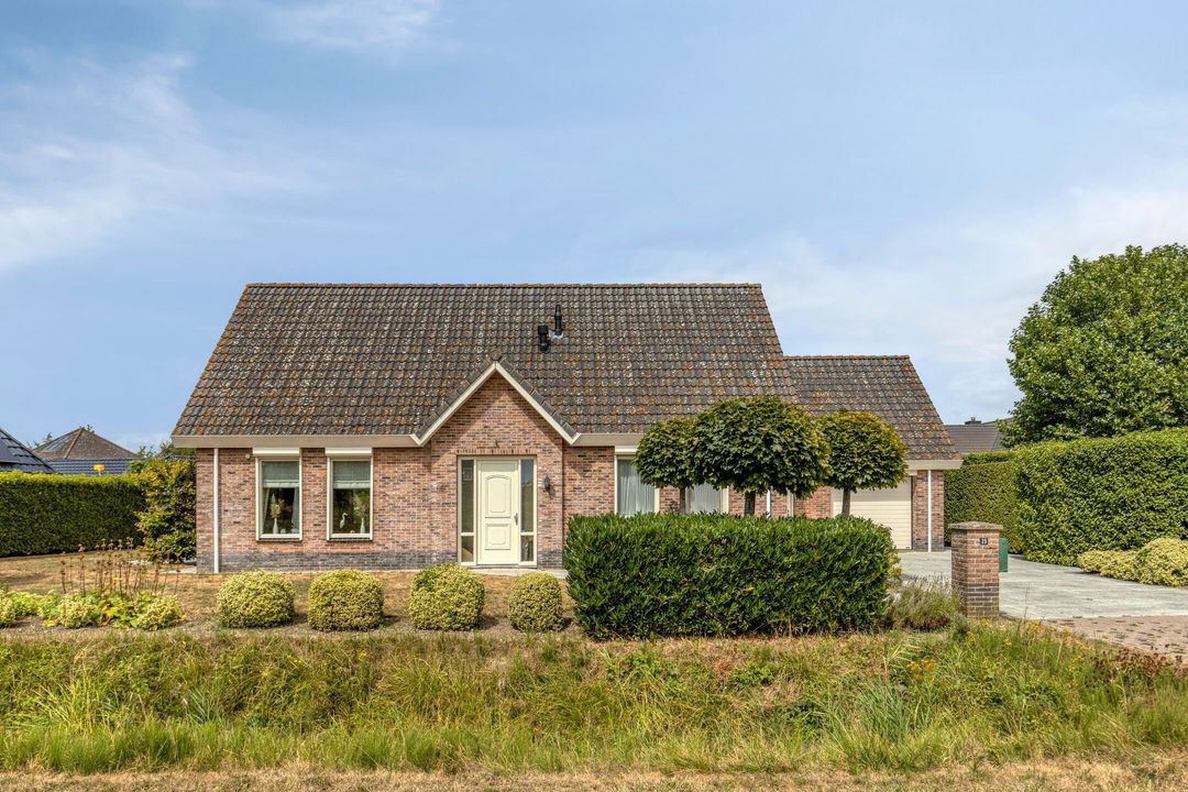 Ambachtsherenwegeling 25
