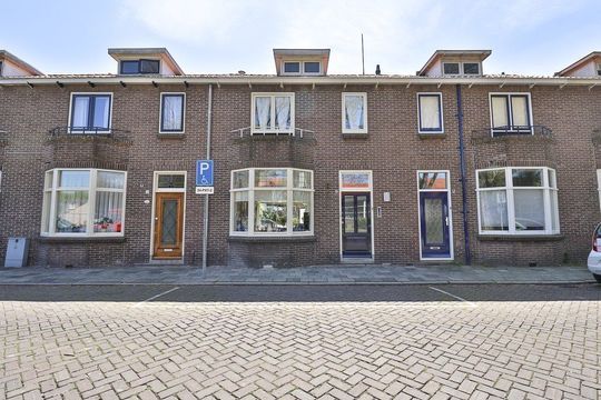 Admiraliteitsweg 16, Enkhuizen foto-0