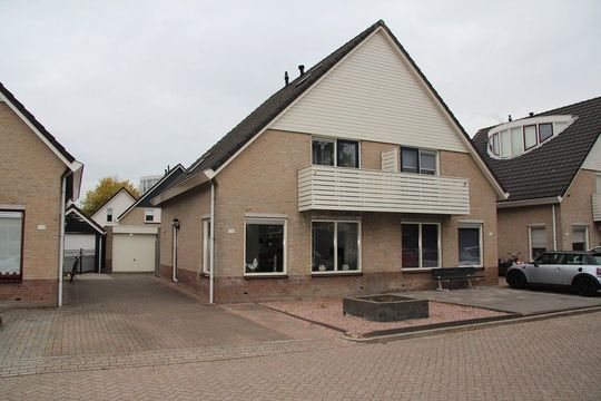 Florijn 136, Hoorn foto-0