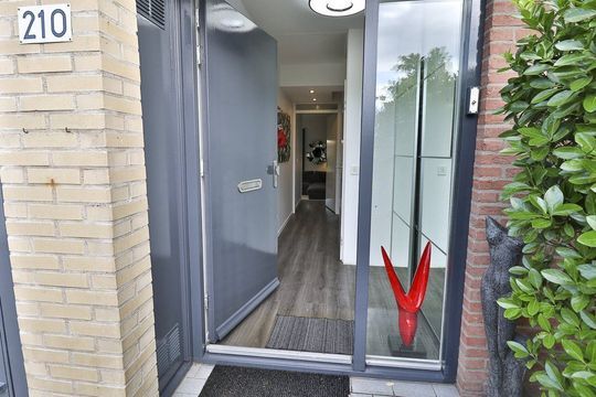 Han Hoekstrahof 210, Hoorn foto-11