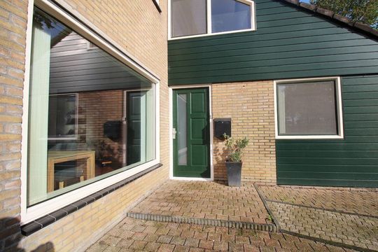 Overstort 77, Grootebroek foto-2