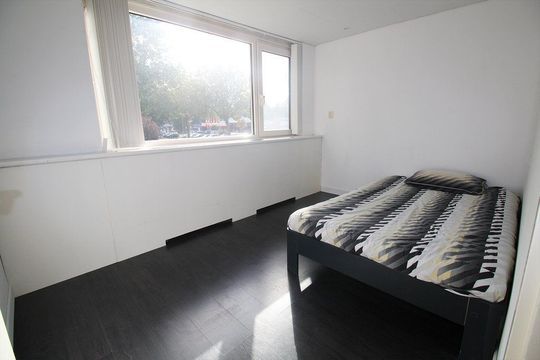 Overstort 77, Grootebroek foto-16