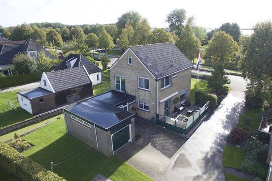 Zwaagdijk 62, Zwaagdijk-Oost foto-1