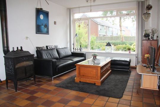 Uitlaat 42, Grootebroek foto-5