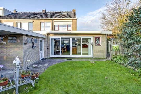 Lindelaan 1, Grootebroek foto-1