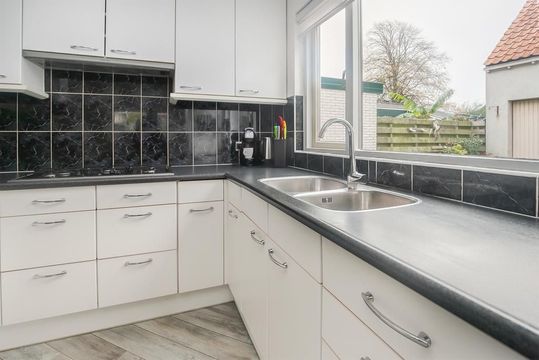 2e Rozenstraat 20, Lutjebroek foto-12