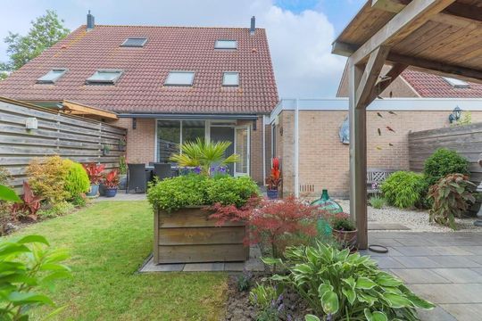 Troffel 4, Bovenkarspel foto-1