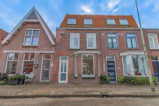 Venenlaan 62, Hoorn foto-1