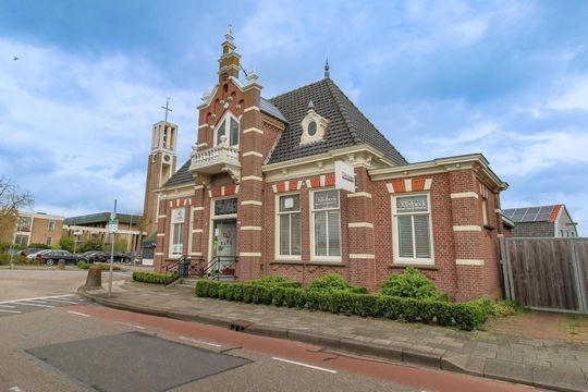Hoofdstraat 215 + 215A, Bovenkarspel foto-6