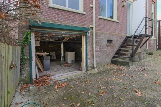 Hoofdstraat 215 + 215A, Bovenkarspel foto-17