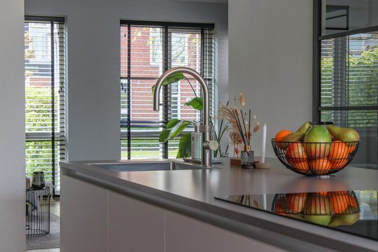 Vredemaker 5, Zwaag foto-3