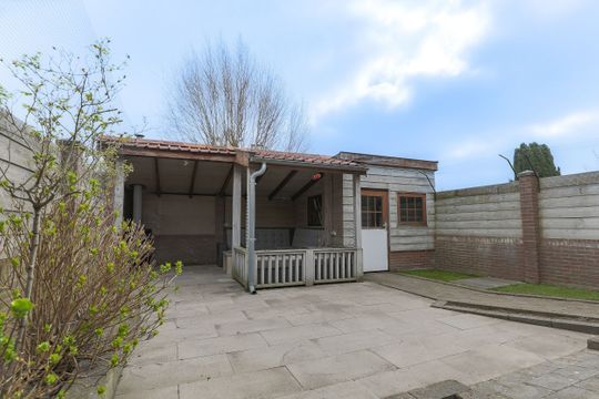 Sint Nicolaasstraat 21, Lutjebroek foto-6