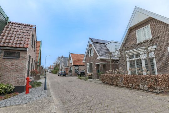 Sint Nicolaasstraat 21, Lutjebroek foto-10