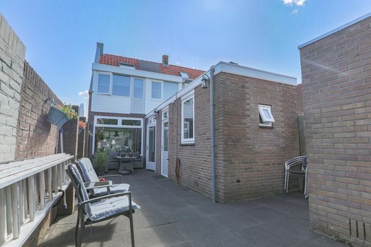 Klooster 13, Enkhuizen foto-1