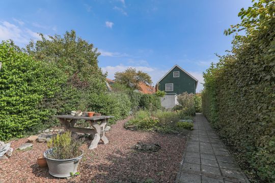 Overtoom 11, Bovenkarspel foto-1