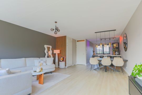 Corry van Kleefstraat 81, Blokker foto-7