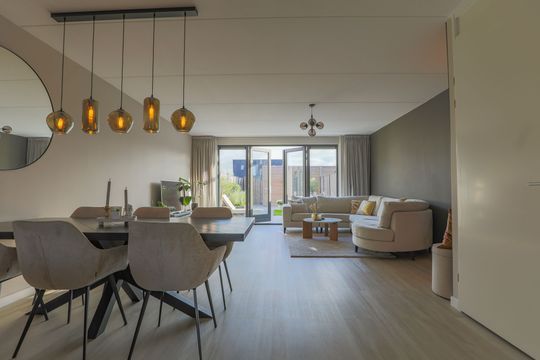 Corry van Kleefstraat 81, Blokker foto-10