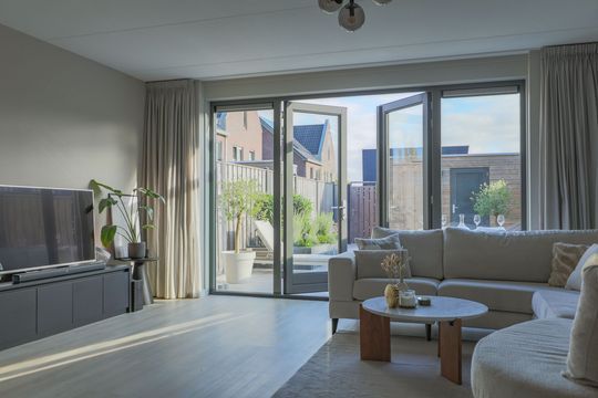 Corry van Kleefstraat 81, Blokker foto-11