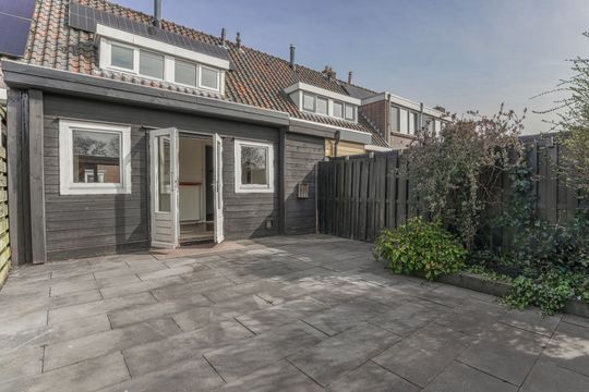 Pastoor Gielenstraat 38, Lutjebroek foto-1