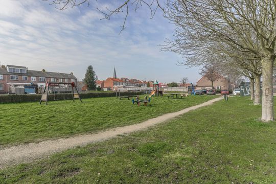 Pastoor Gielenstraat 38, Lutjebroek foto-2