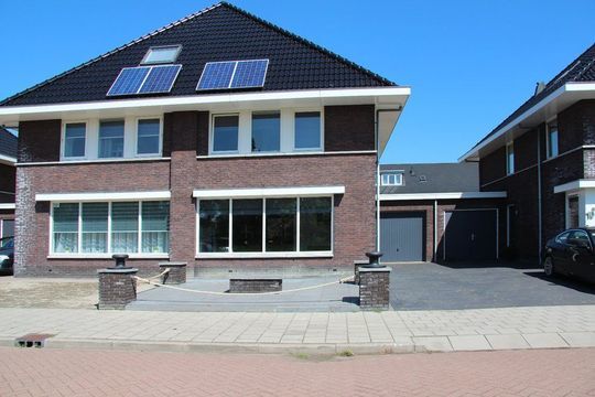 Roerdomp 12, Hoogkarspel foto-2