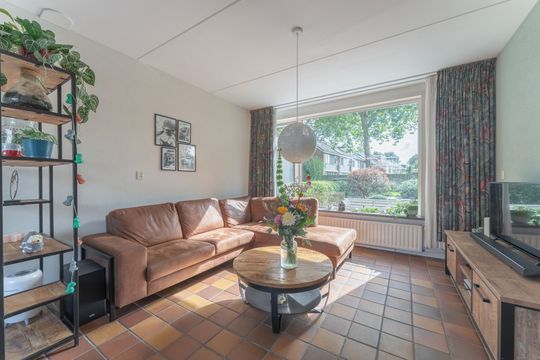 Uitlaat 42, Grootebroek foto-8