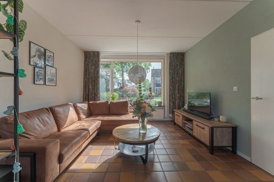 Uitlaat 42, Grootebroek foto-11