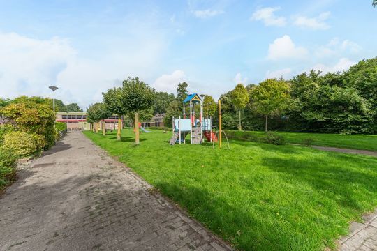 Uitlaat 42, Grootebroek foto-47
