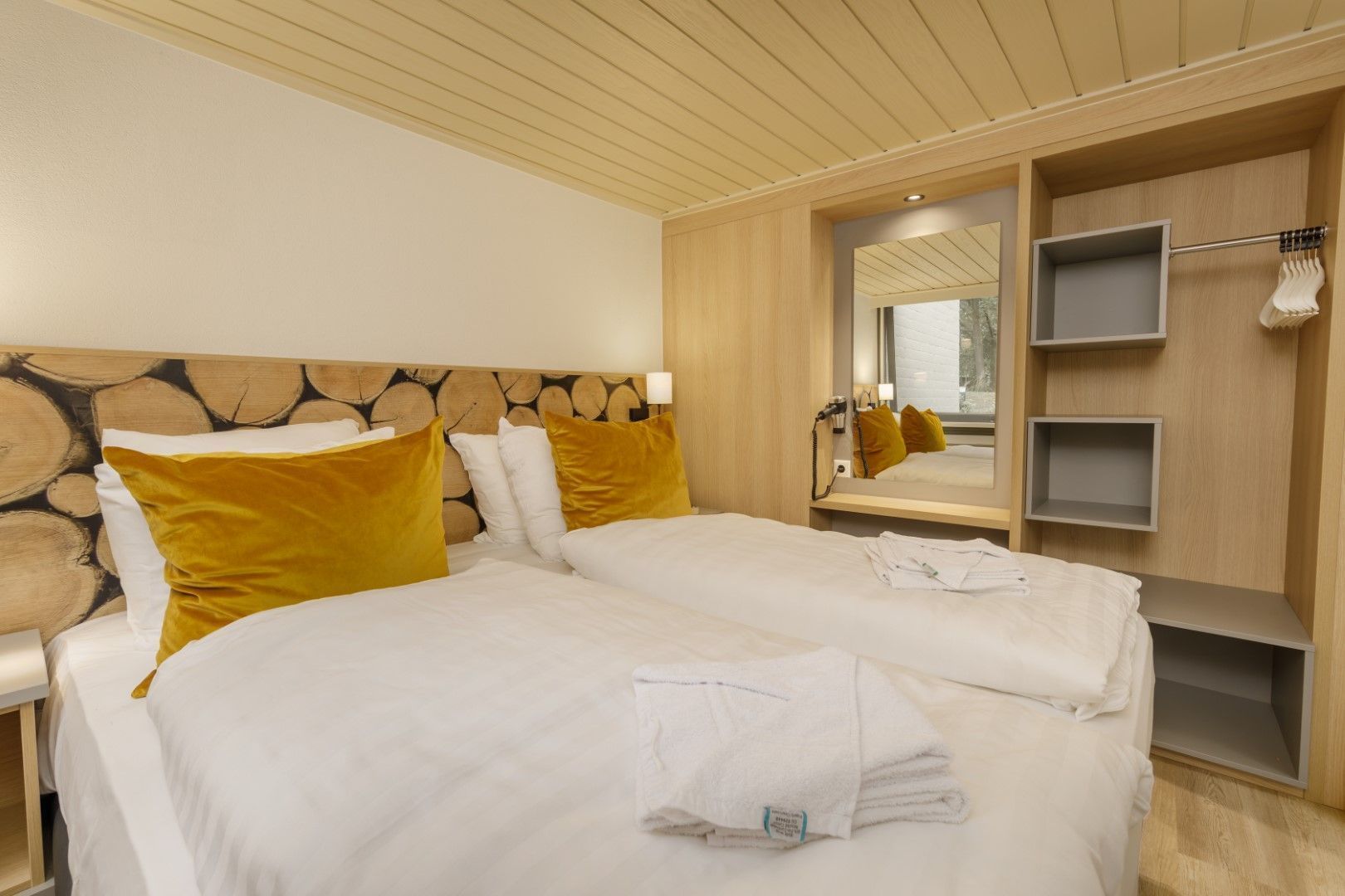 Slingerweg 1 967, Zeewolde foto-13