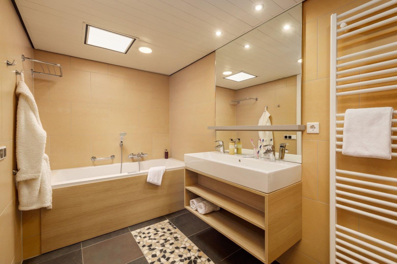 Slingerweg 1 967, Zeewolde foto-15