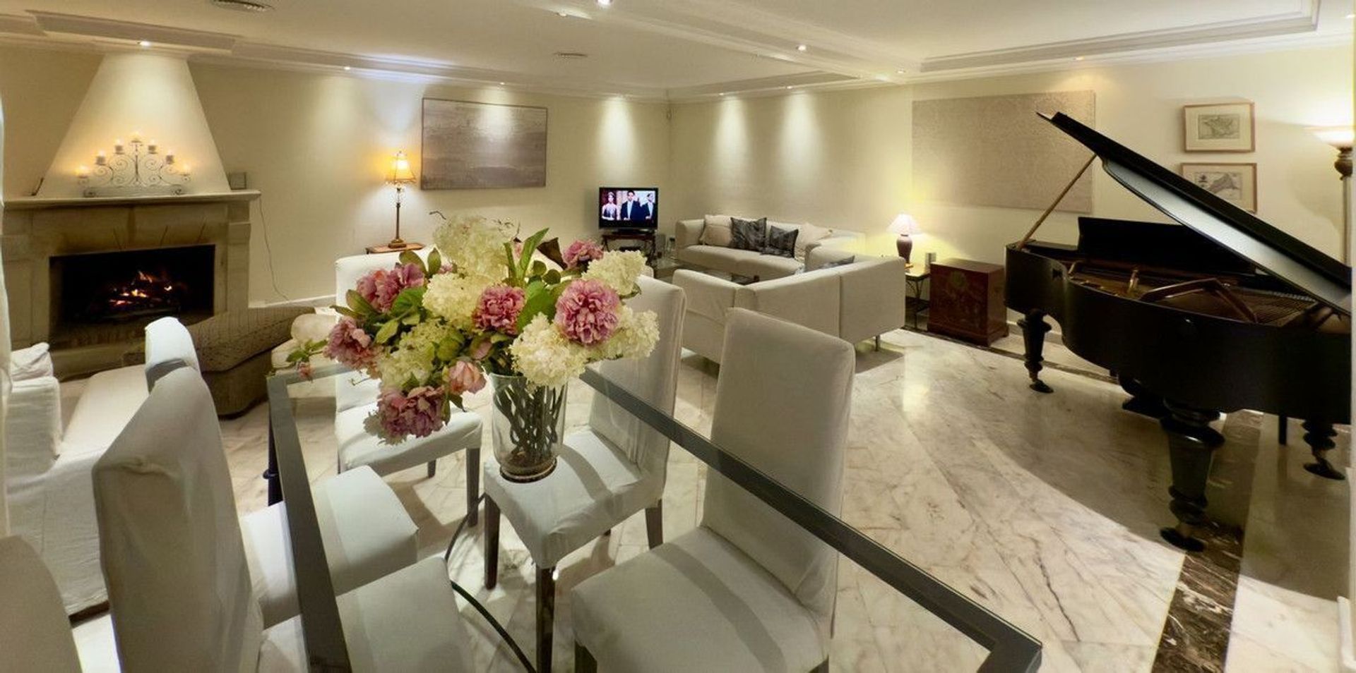 El Rosario, Vrijstaande woning EUR 3.500.000 foto-57