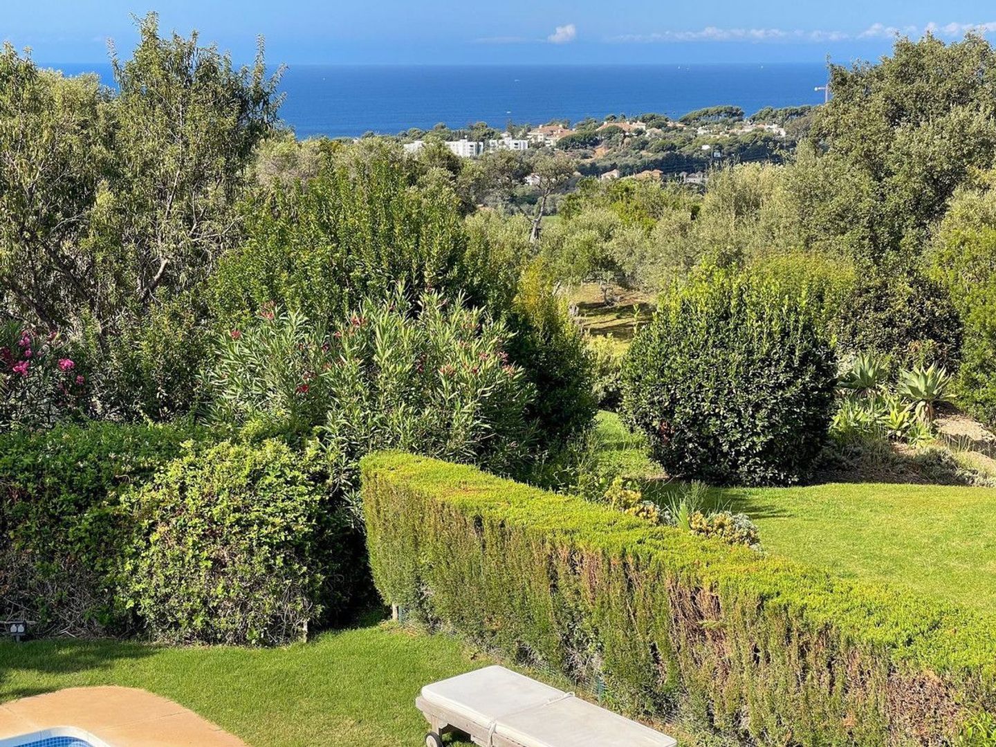 El Rosario, Vrijstaande woning EUR 3.500.000 foto-8