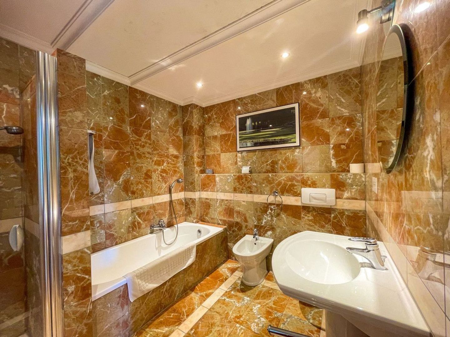 El Rosario, Vrijstaande woning EUR 3.500.000 foto-13