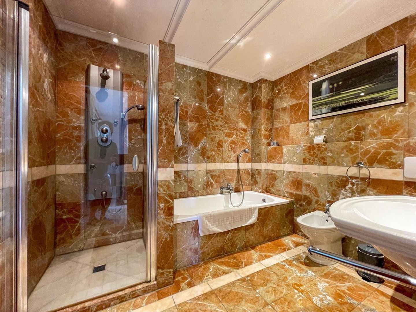 El Rosario, Vrijstaande woning EUR 3.500.000 foto-15