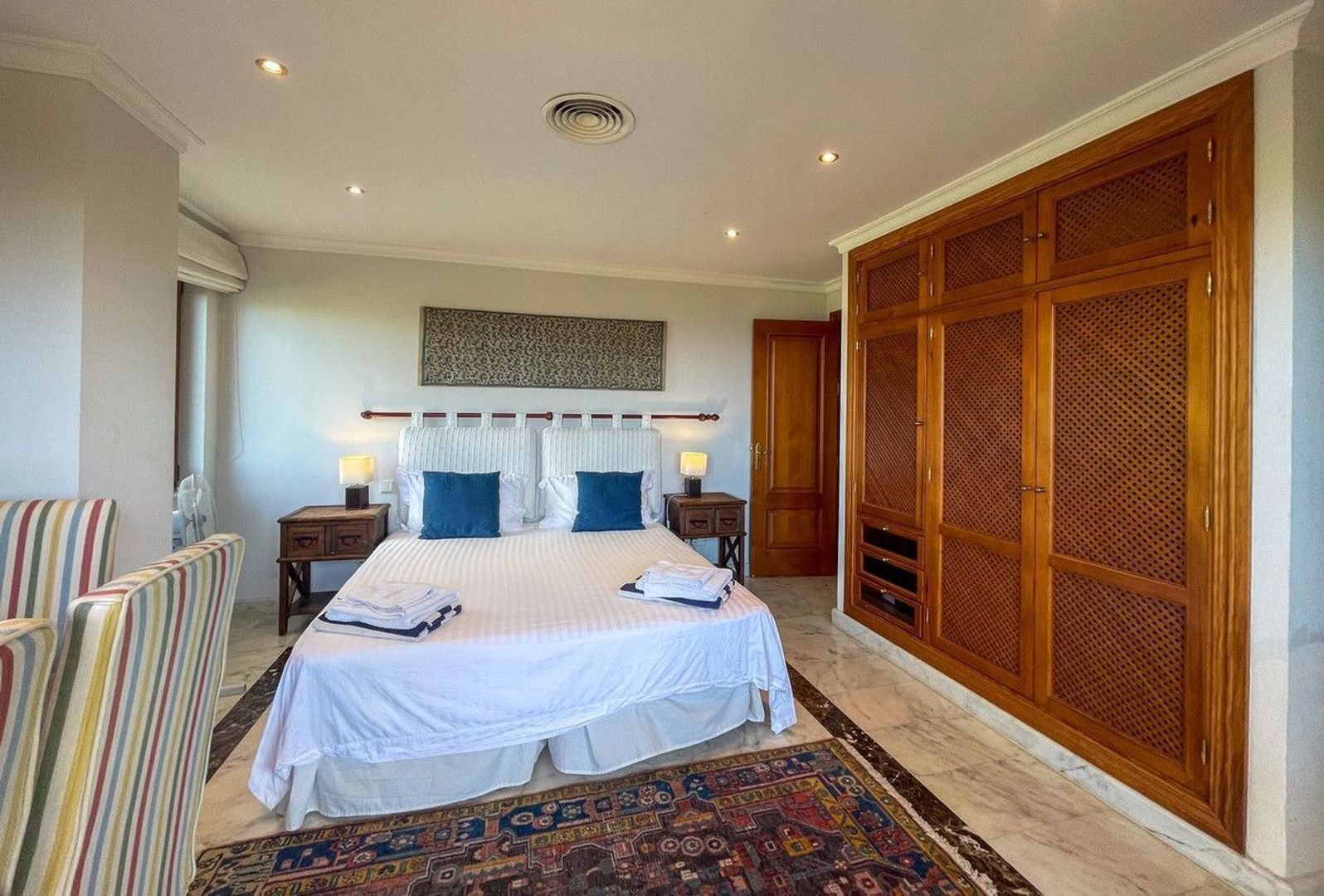 El Rosario, Vrijstaande woning EUR 3.500.000 foto-23