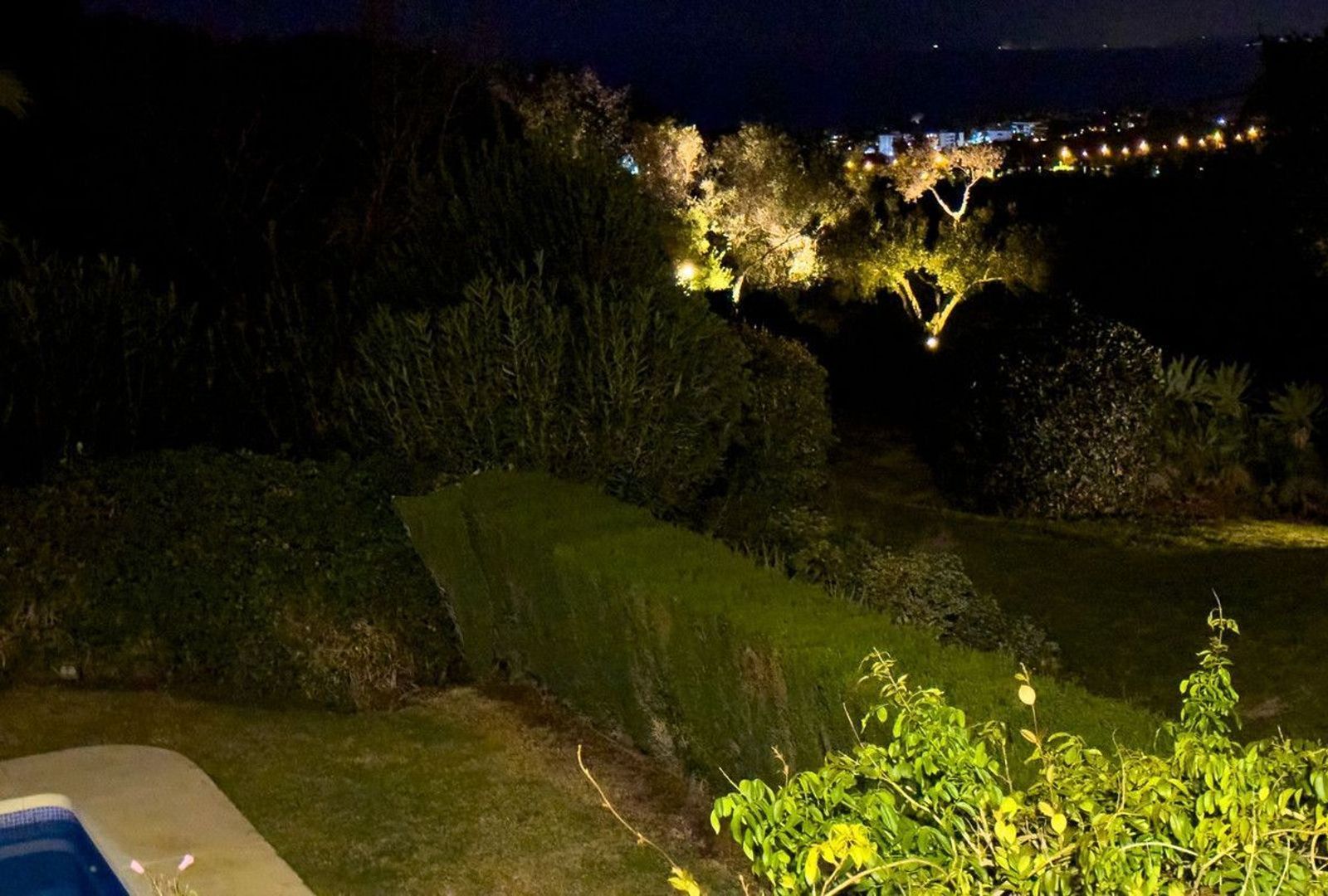 El Rosario, Vrijstaande woning EUR 3.500.000 foto-26