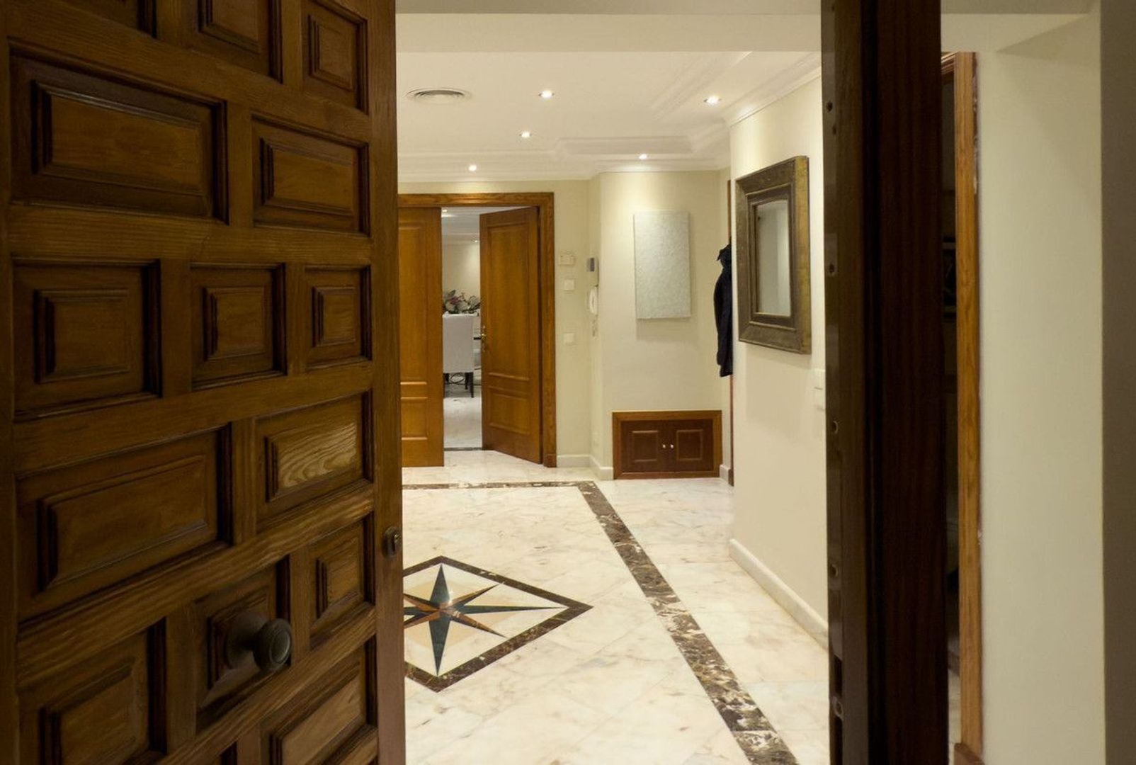 El Rosario, Vrijstaande woning EUR 3.500.000 foto-34