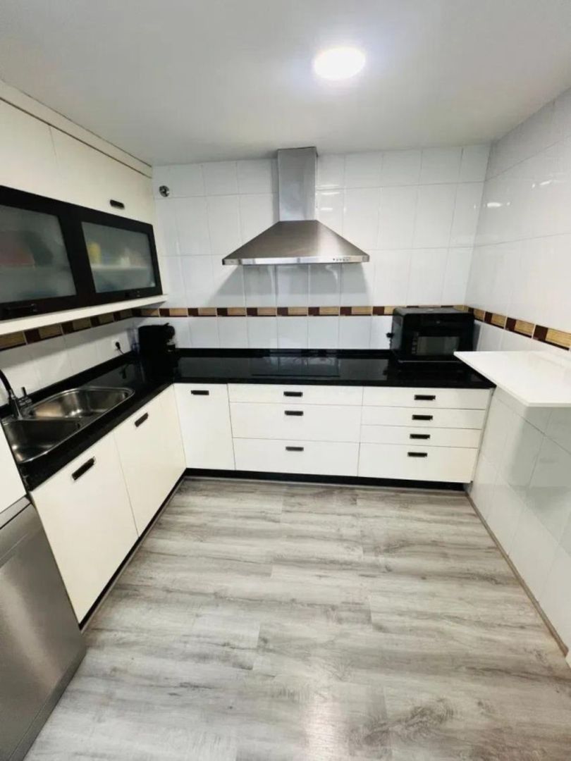 Estepona, Appartement EUR 365.000 foto-3