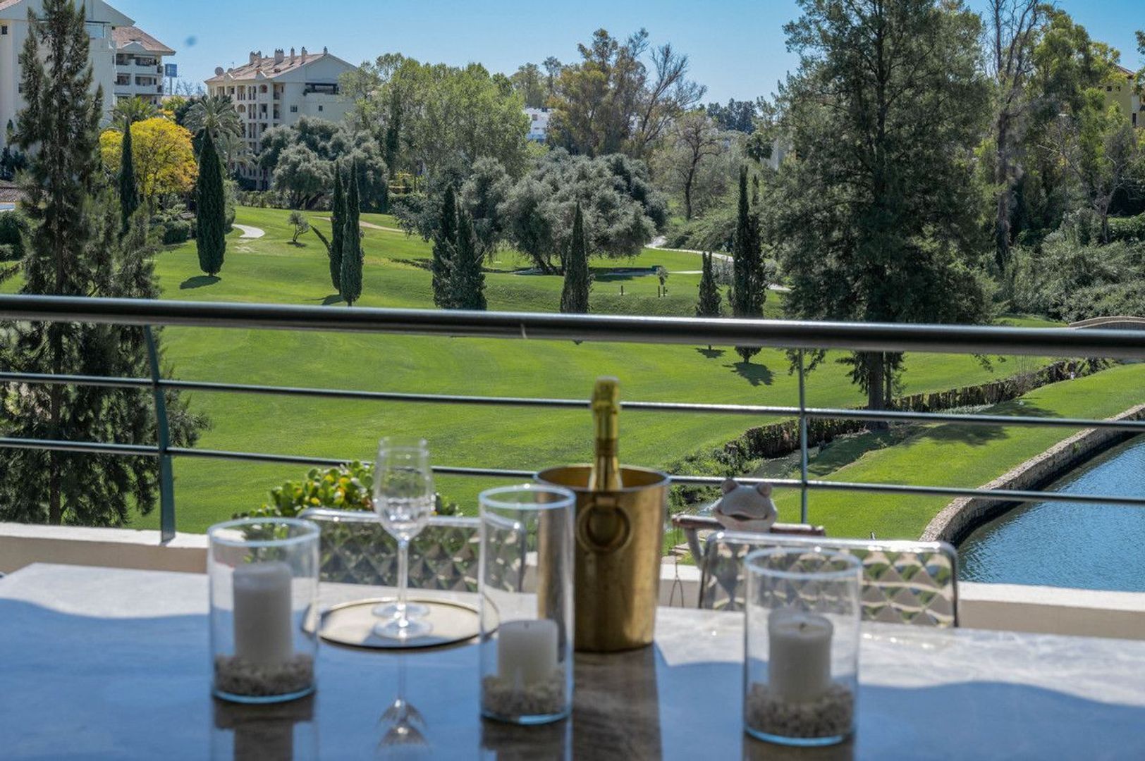 Guadalmina Alta, Appartement EUR 945.000 foto-16