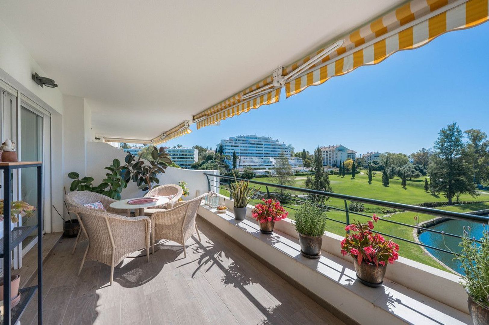 Guadalmina Alta, Appartement EUR 945.000 foto-30