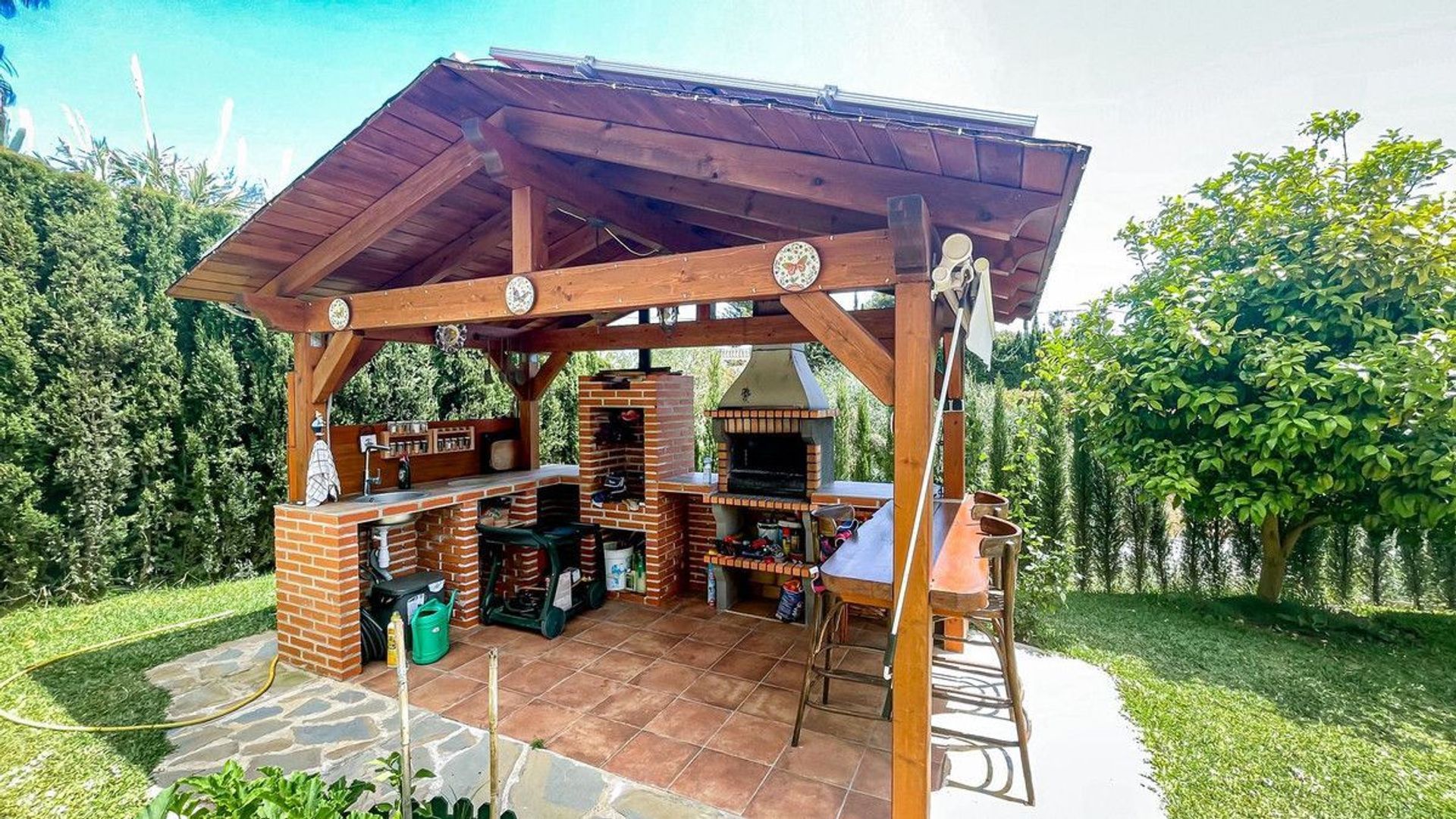 El Rosario, Vrijstaande woning EUR 2.490.000 foto-3