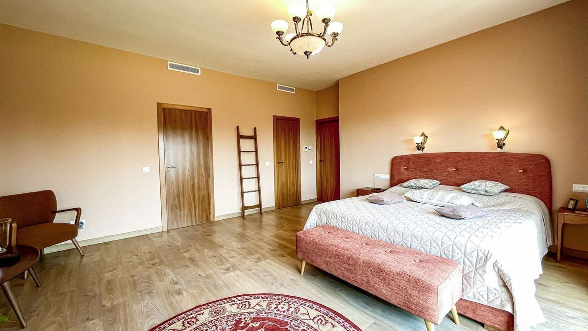 El Rosario, Vrijstaande woning EUR 2.490.000 foto-29