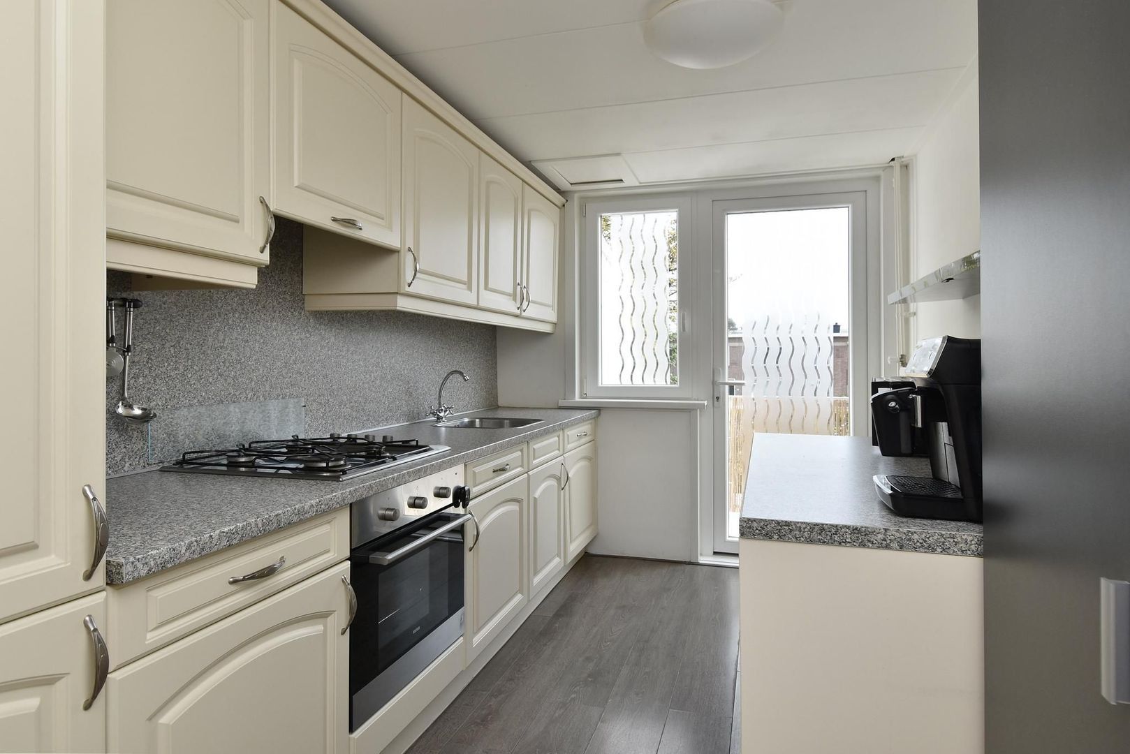 Burgemeester Hovylaan 29, Den Haag foto-6 blur