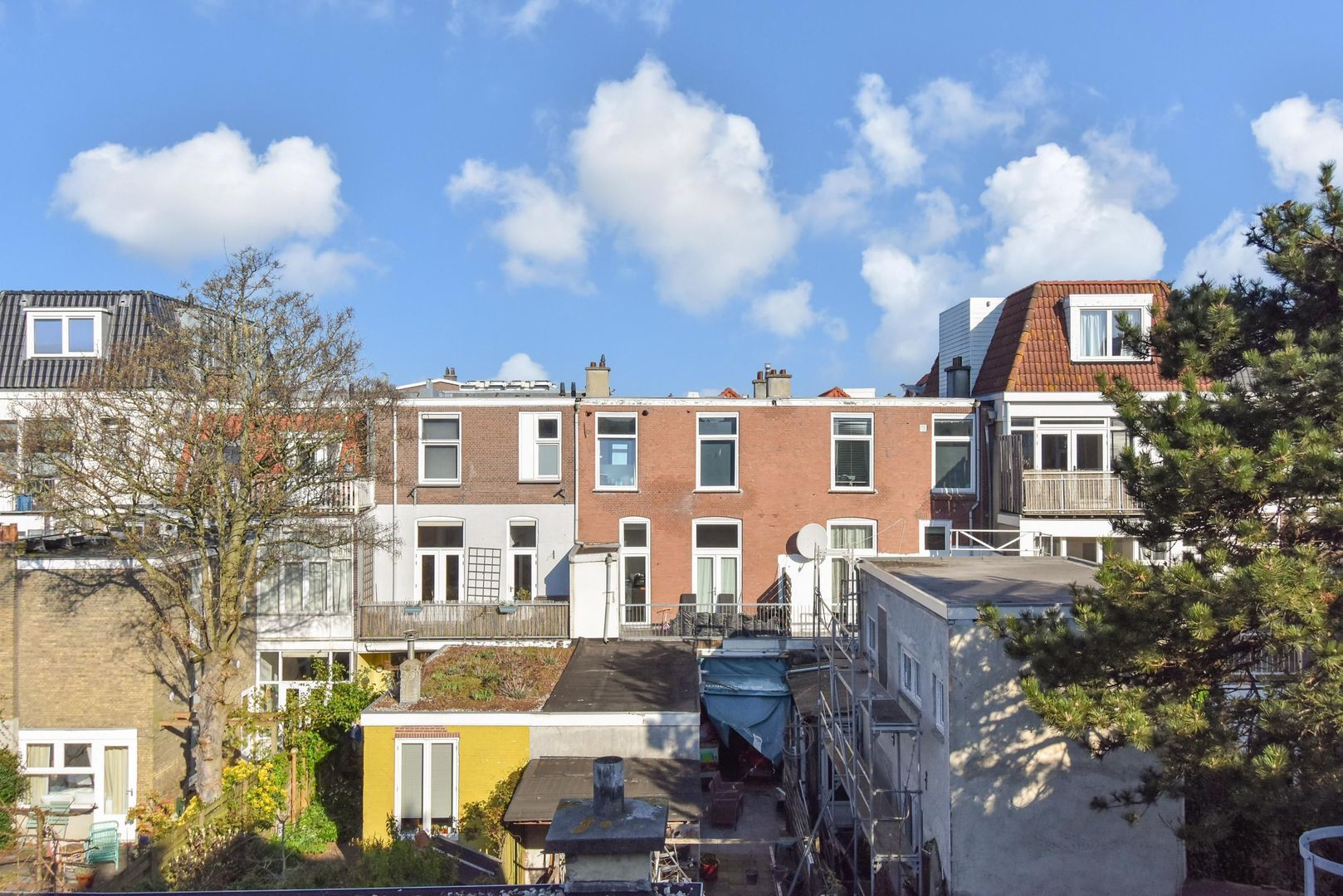 Newtonstraat 303, Den Haag foto-46 blur